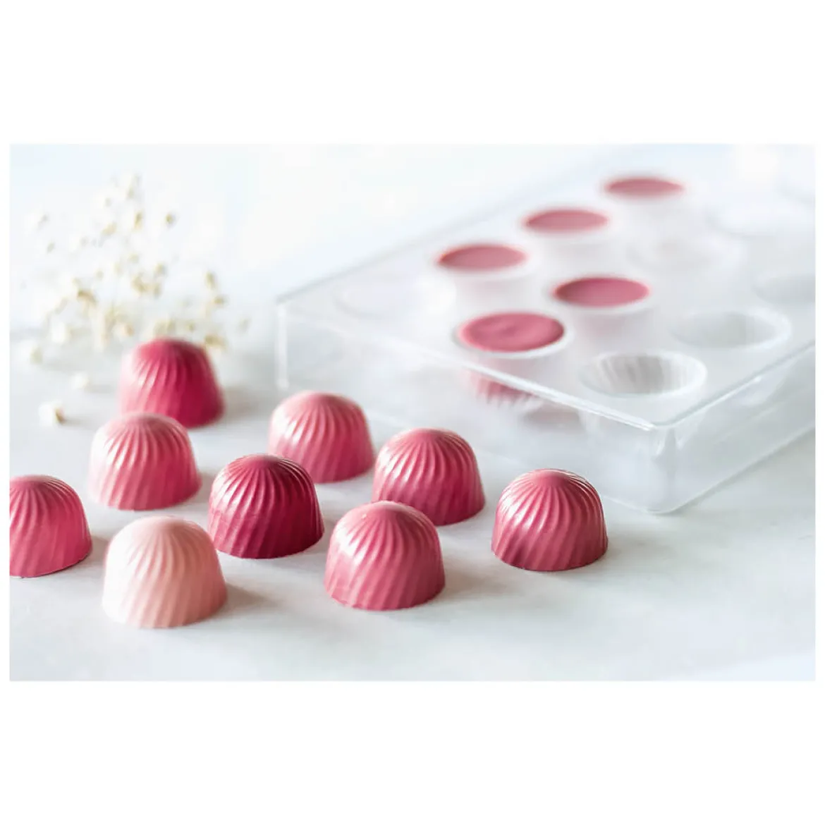 Städter Pralinenformer Kuppel geriffelt