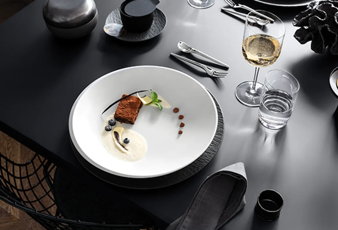 Villeroy & Boch Schale "NewMoon" tief